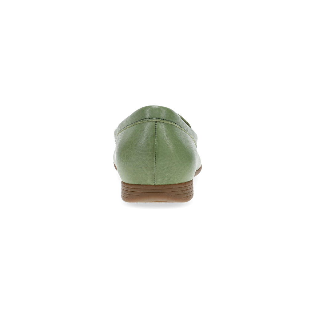  Lorri Jade Waxy Milled