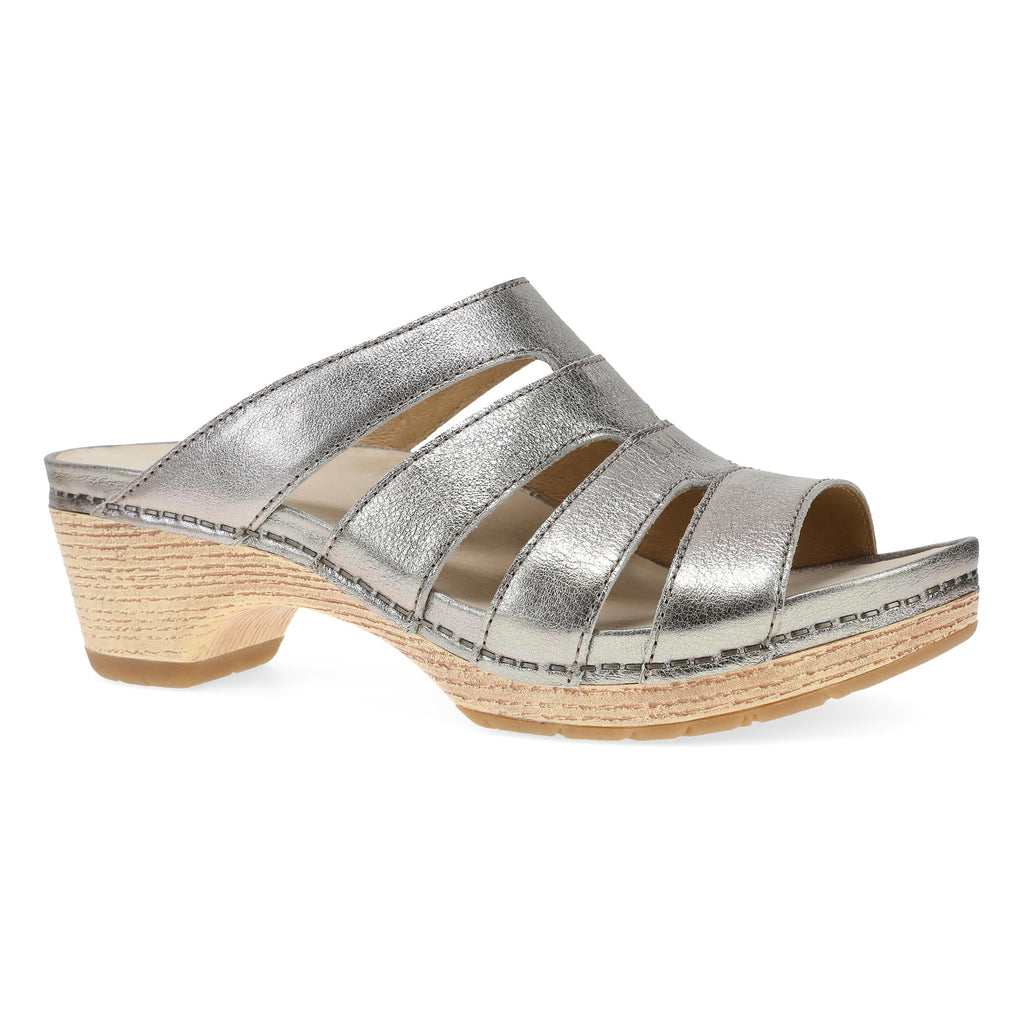 Dansko Lyndi Platino Metallic