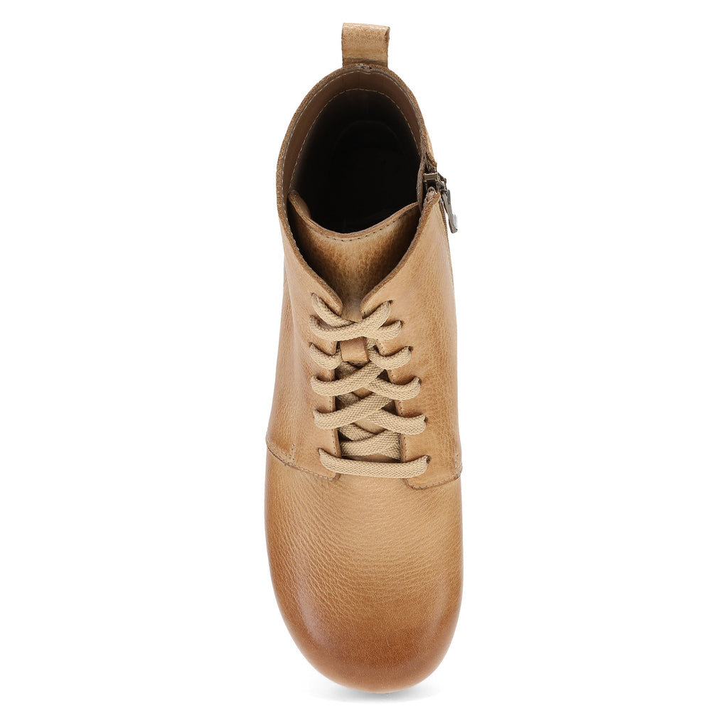 Dansko Sigourney Honey Distressed