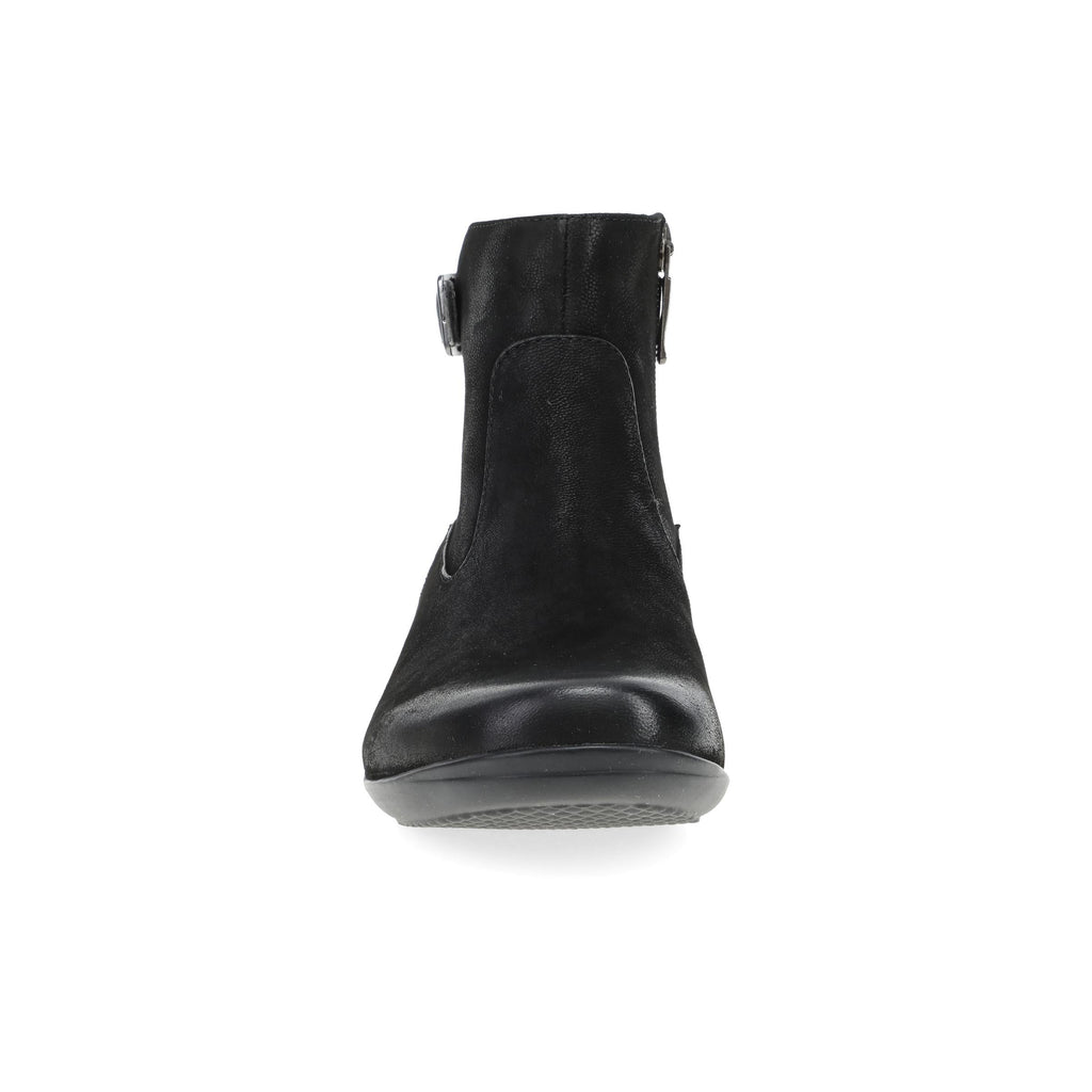 Dansko Finnley Black Burnished Nubuck