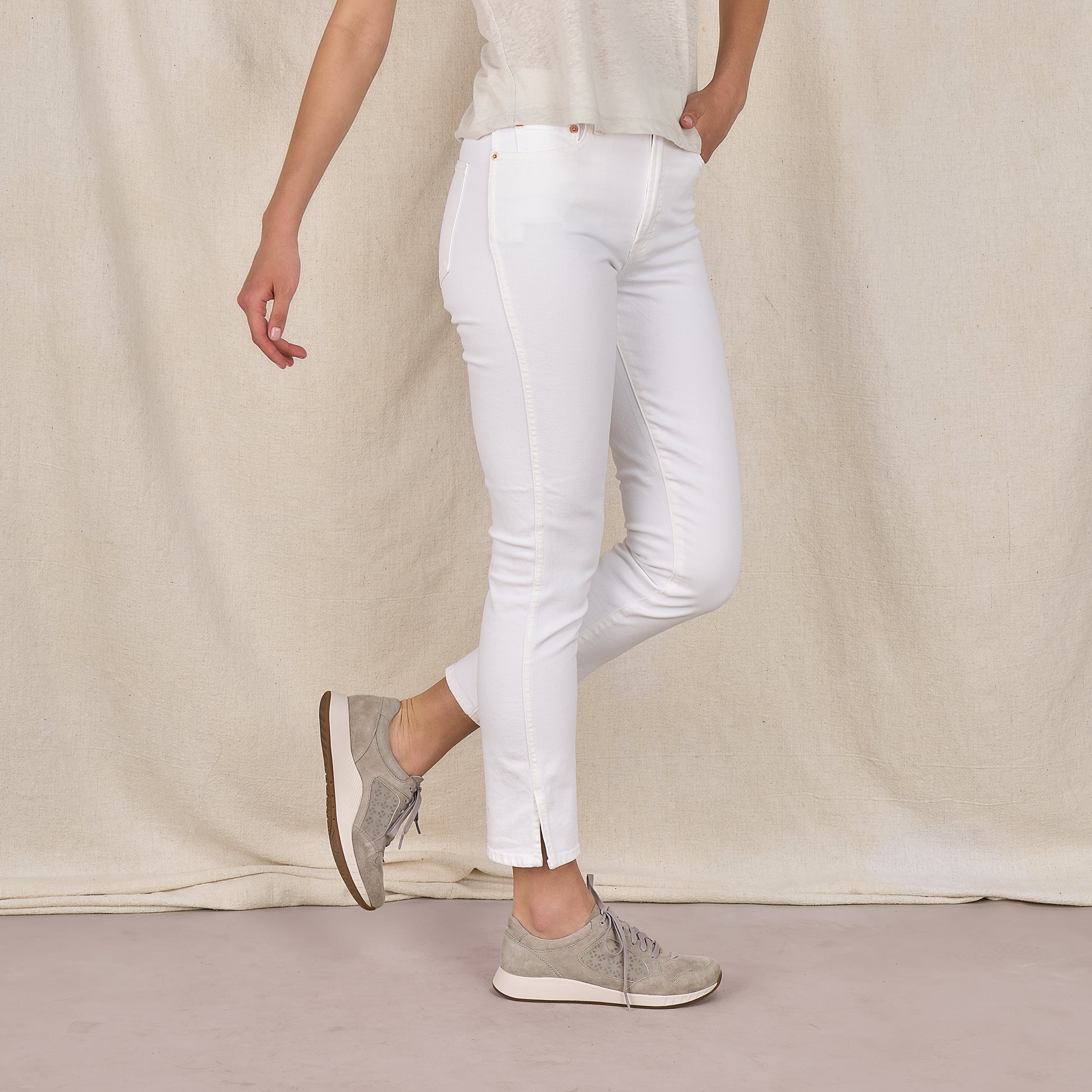 Dansko Catie Grey Suede