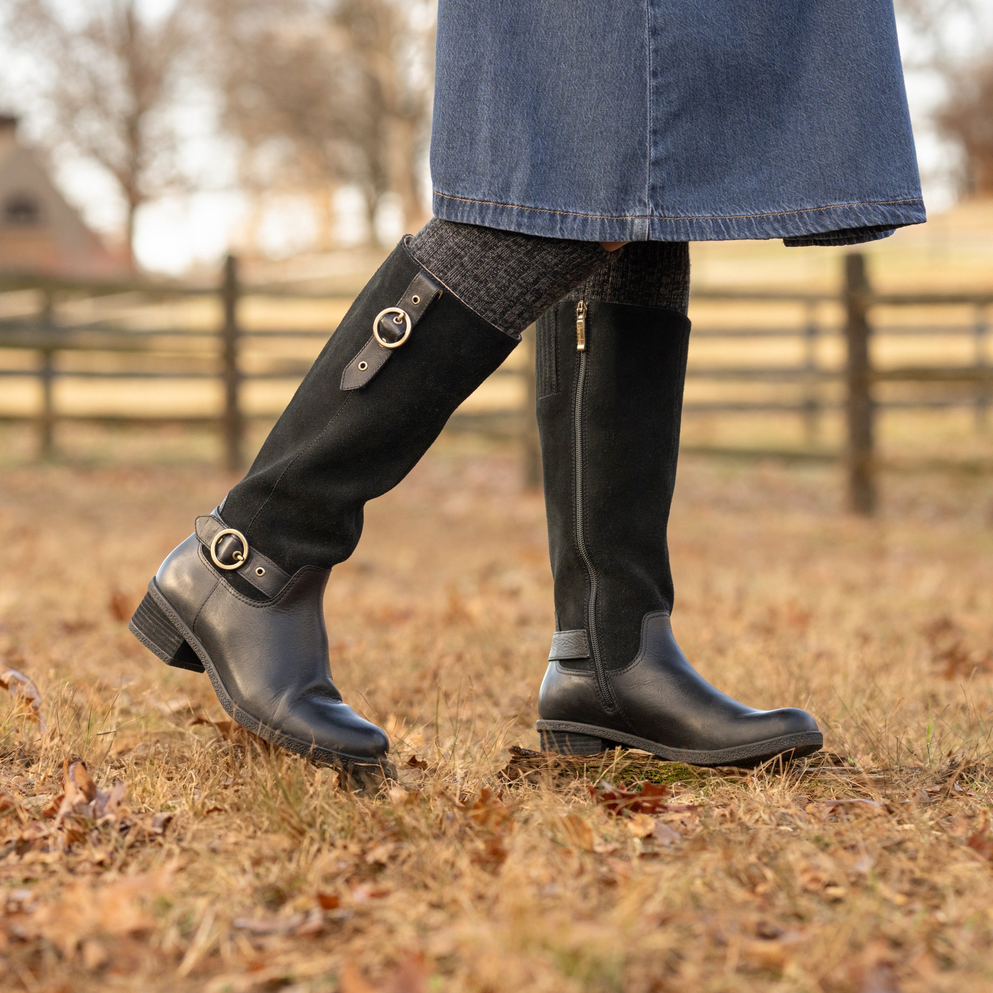 Dansko Dawn Black Waterproof Milled