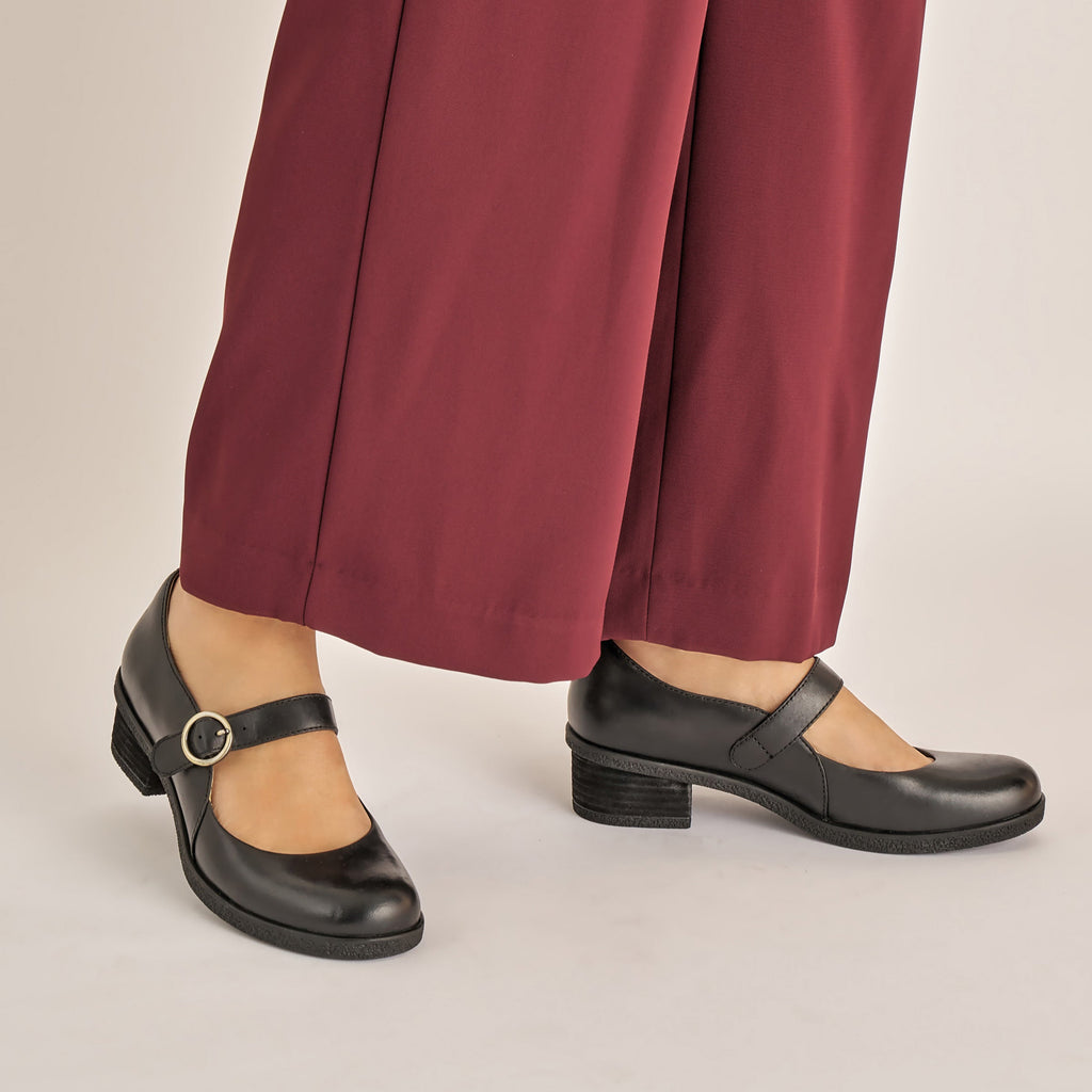 Dansko Deirdra Black Waterproof Burnished