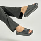Dansko Devyn Black Molded