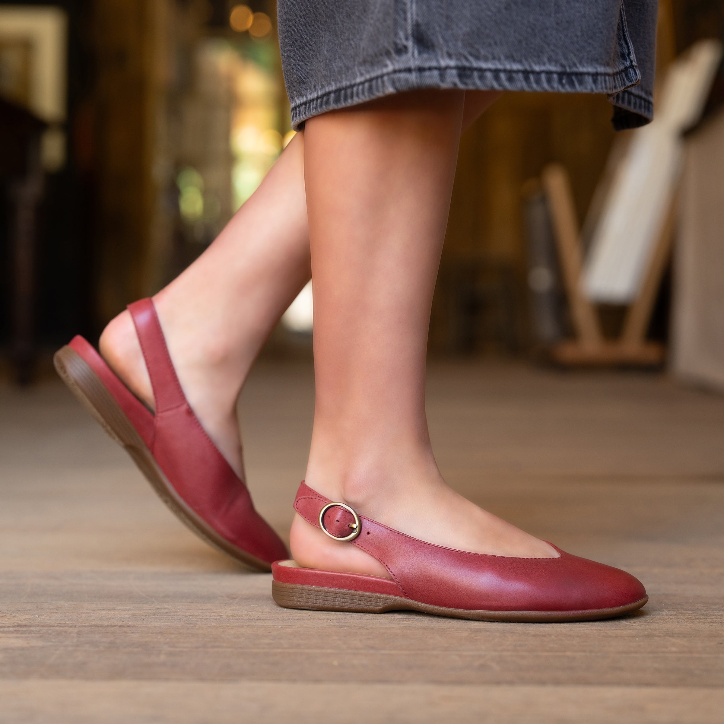  Lea Red Burnished Nappa