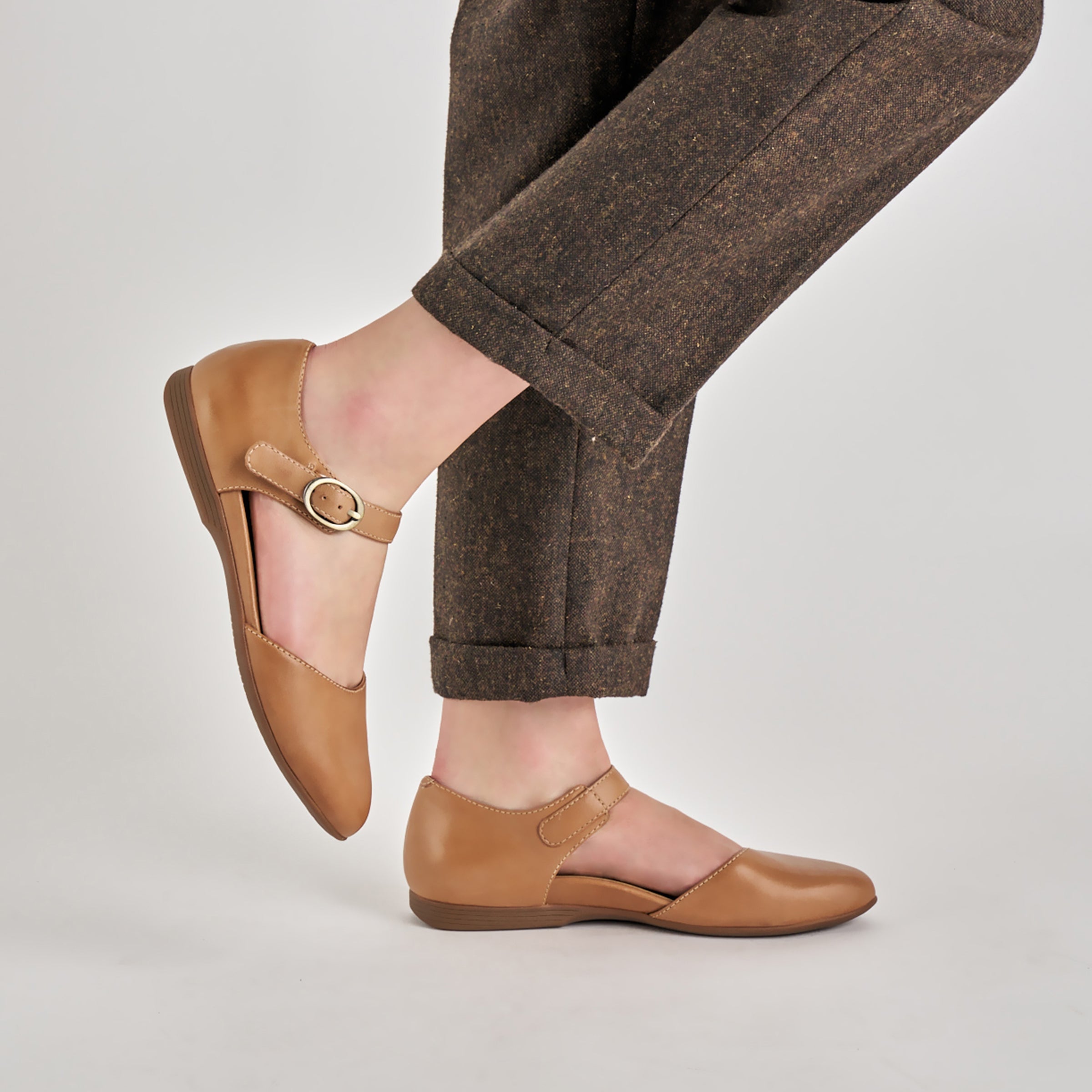 Dansko Liv Tan Burnished Nappa