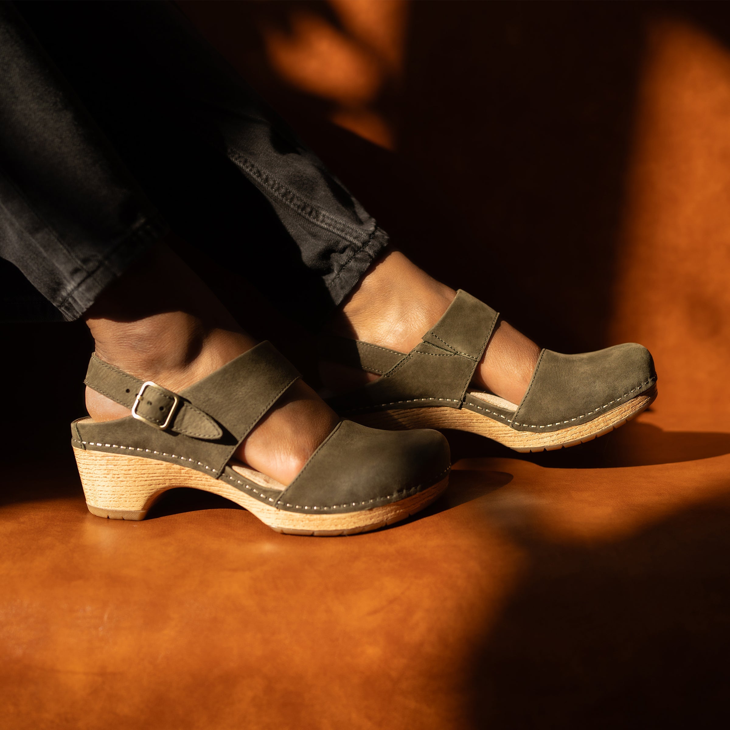  Lucia Ivy Milled Nubuck