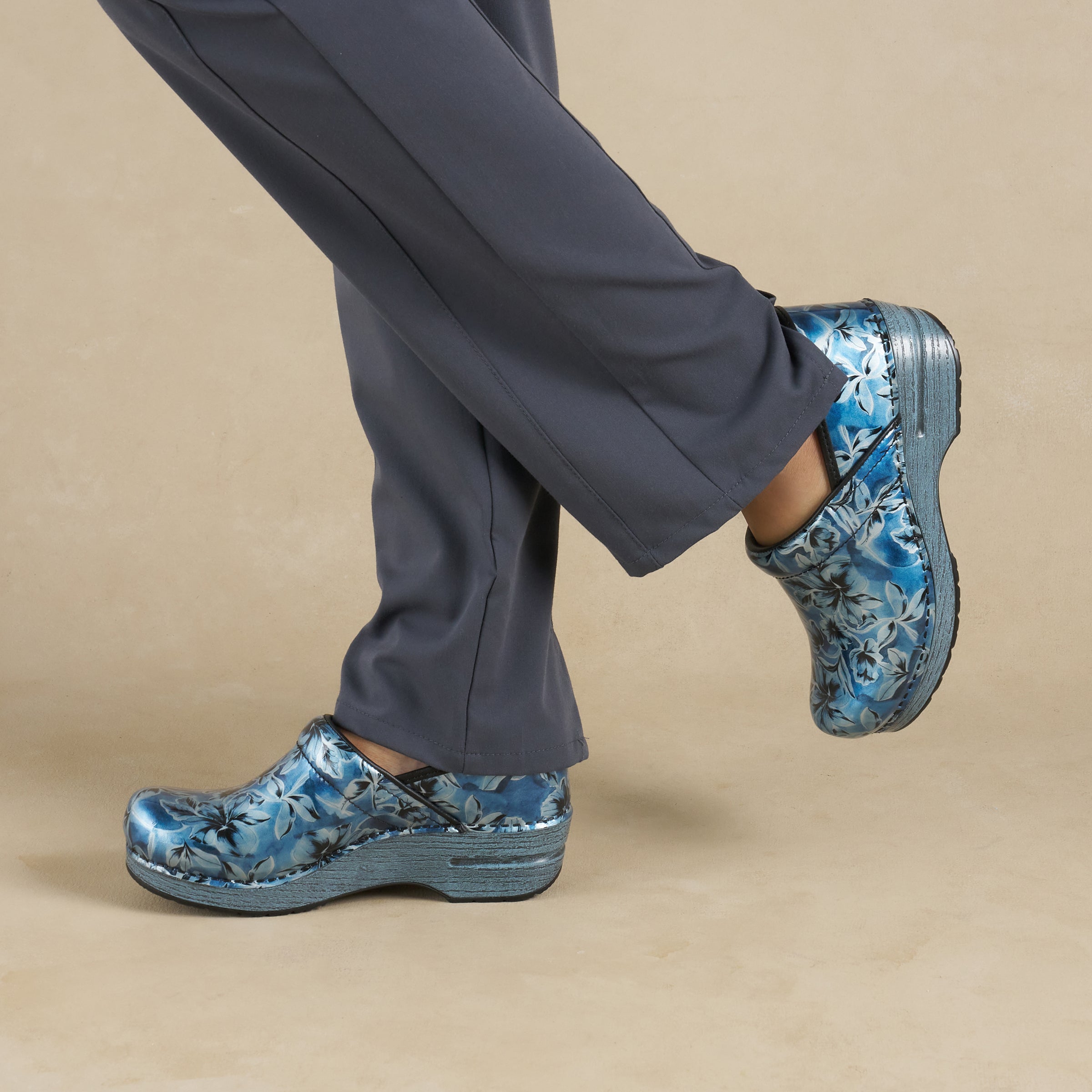 Dansko Professional Blue Vine Patent