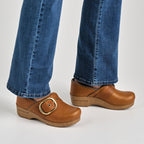 Dansko Pearson Tan Tumbled