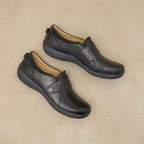 Dansko Sallie Black Waxy Burnished