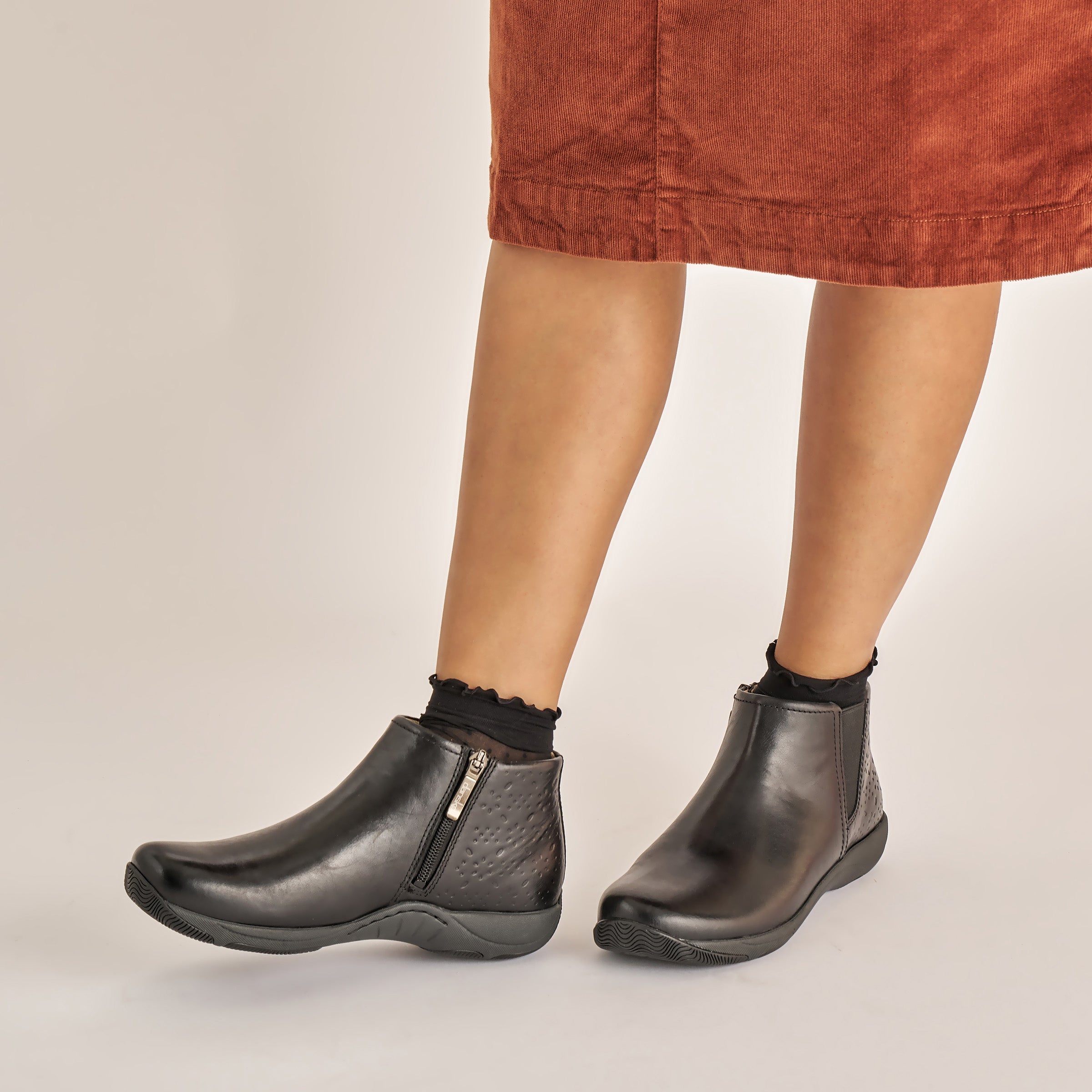 Dansko Sherry Black Waxy Burnished